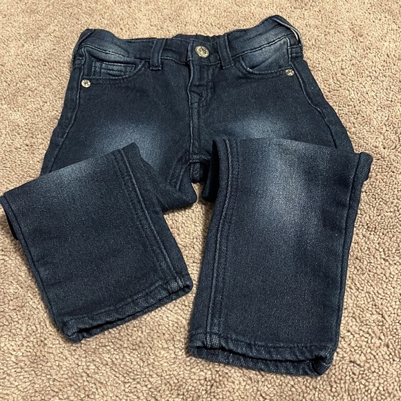 🎊 2/$25  Toddler boy True Religion Jeans 🎊 - Picture 3 of 7